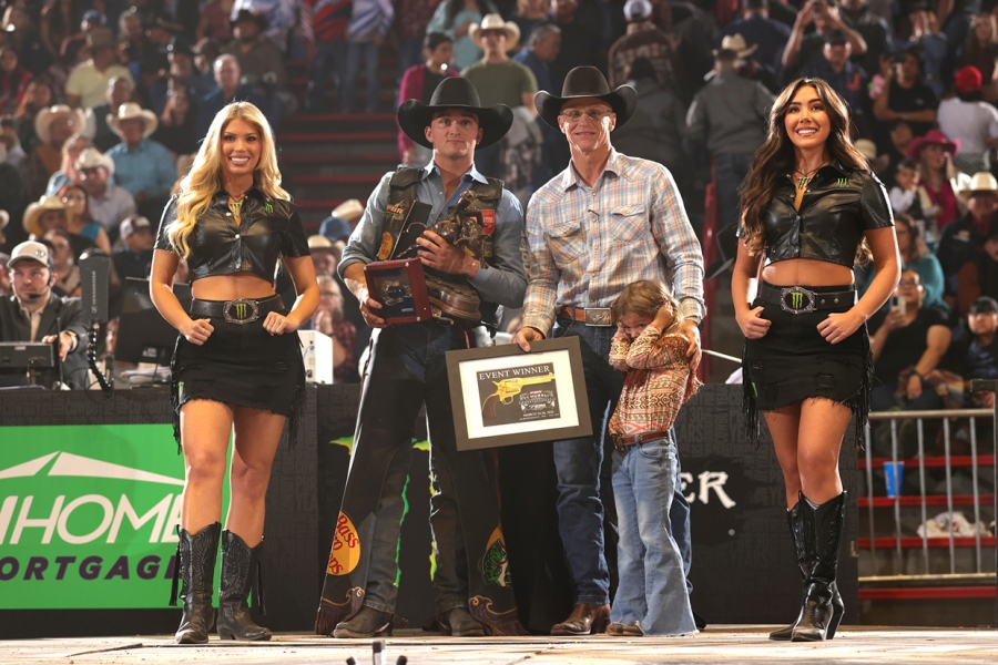 Colten Fritzlan Wins PBR Ty Murray Invitational in Albuquerque, and Moves to No. 20 in Standings